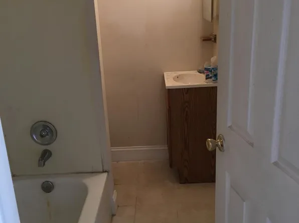 2217 E Madison St, Baltimore, MD 21205