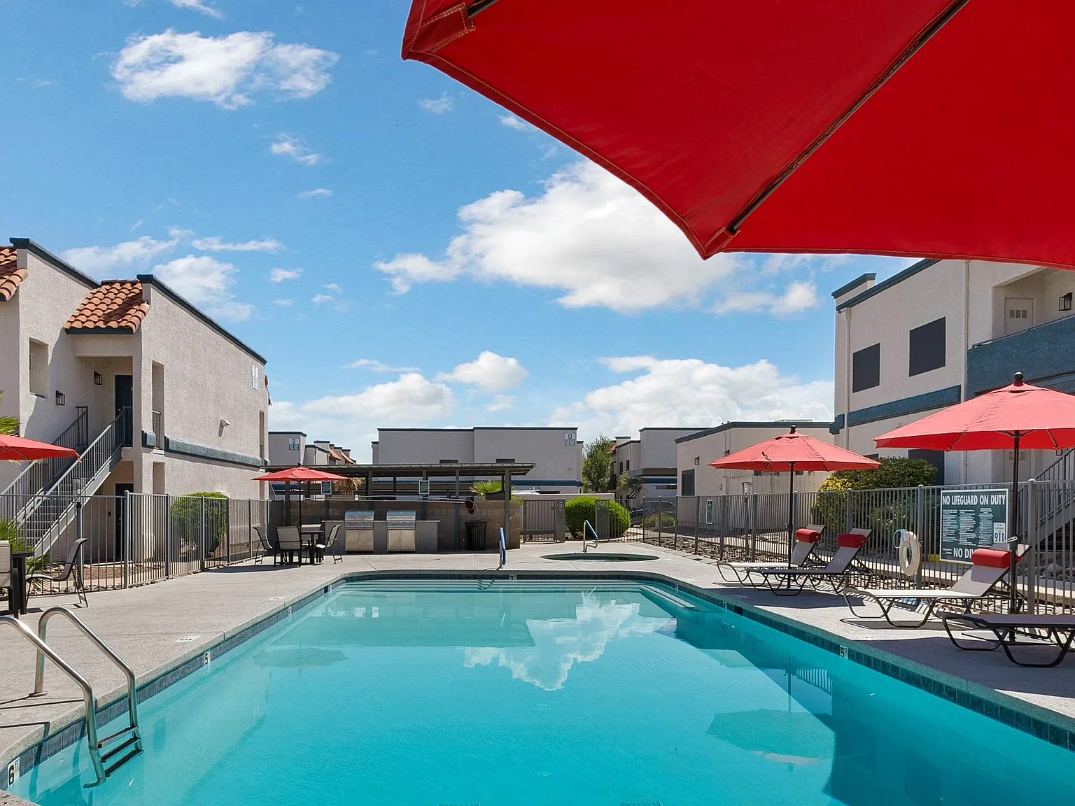Trailcrest Apartments — Photo 2