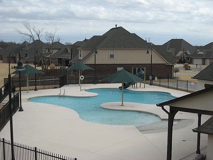 Neighborhood pool and Club House