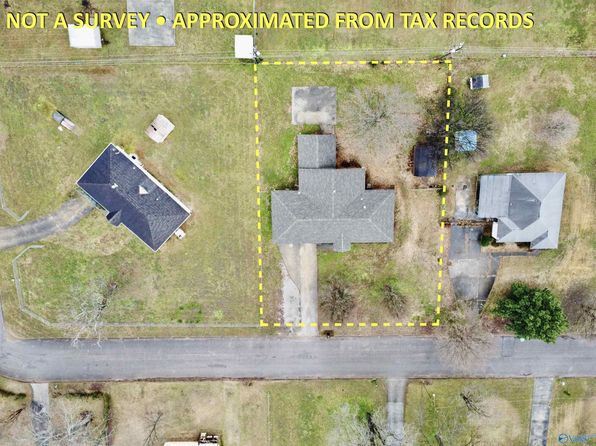 3114 Leftwich St NW, Huntsville, AL 35810
