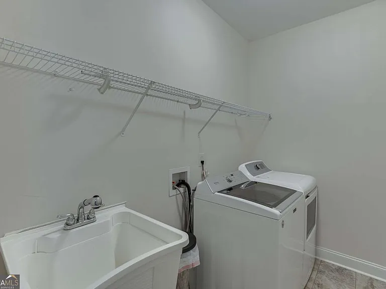 6440 Deep Woods Ct — Photo 27