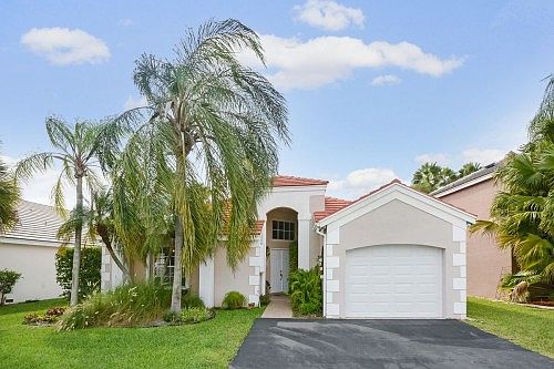 1st image of 230 Somerset Way