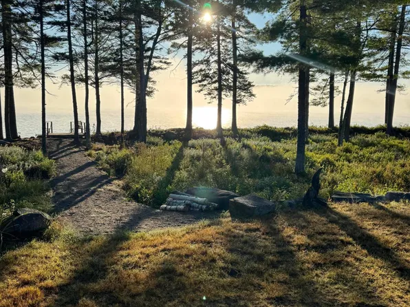 5 W Shore Road, Lowell, ME 04493