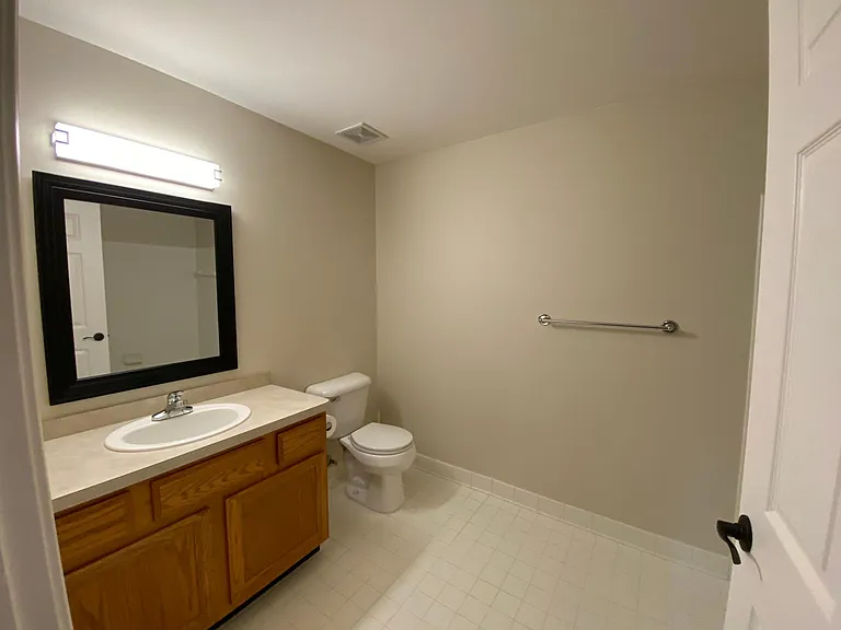 16709 Carriage Way — Photo 13