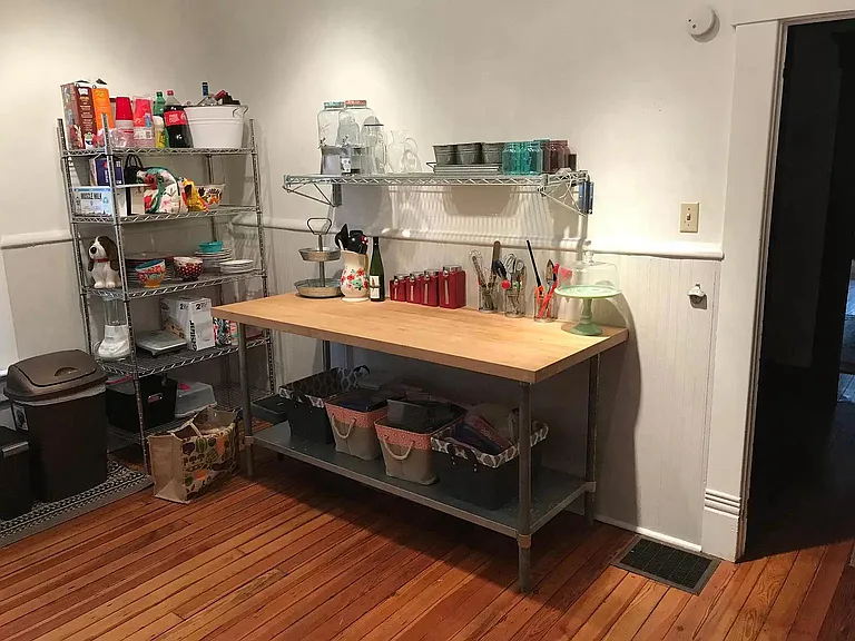 143 W Hubbard Ave — Photo 6