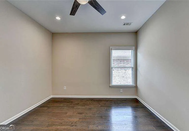 11653 Parkside Ave — Photo 41