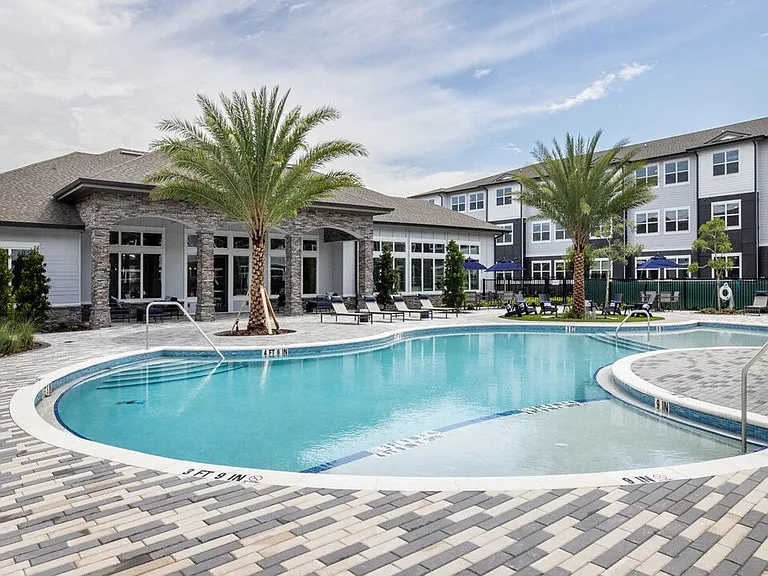 Prose Stevens Pointe — Photo 37
