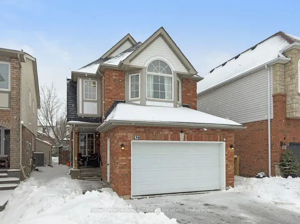 42 Harriet St, Halton Hills, ON L7G 5W7