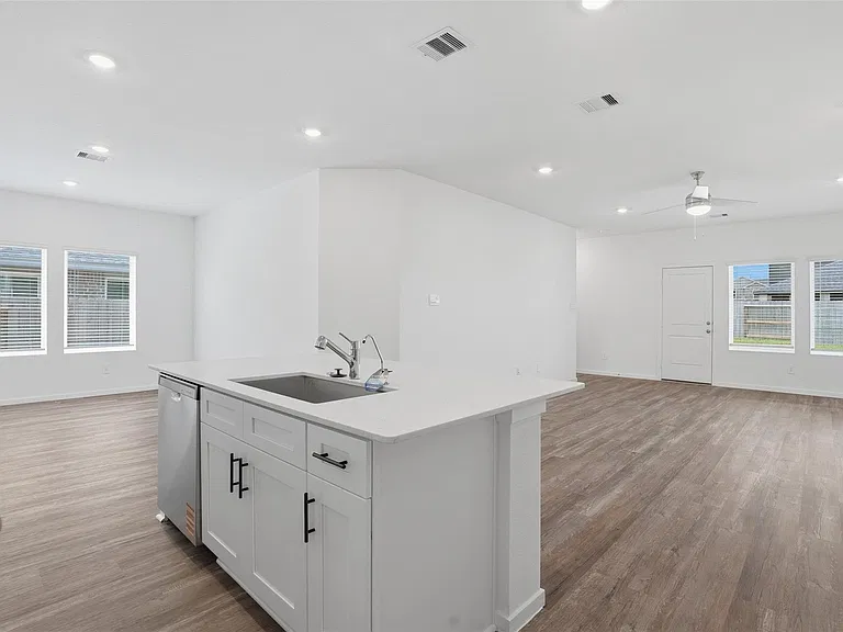 3005 Teal Breeze Ln — Photo 14