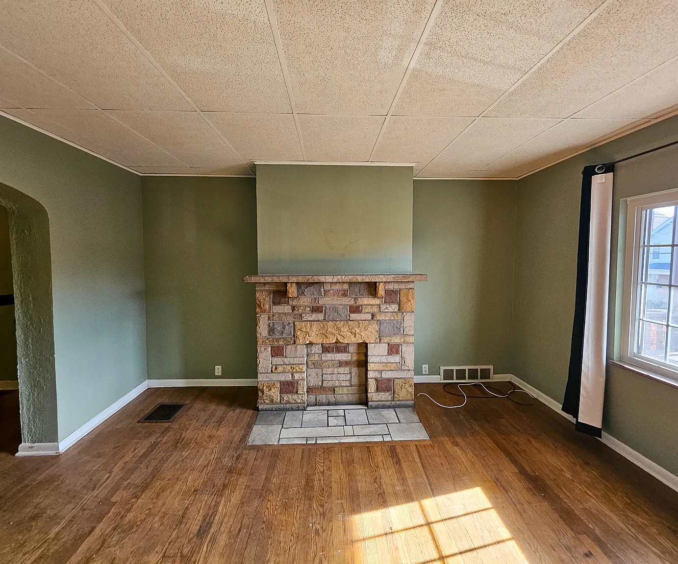 124 W Eugene Ave #1 photo 1