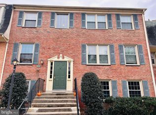 6018 Westchester Park Dr #6018-T-1, College Park, MD