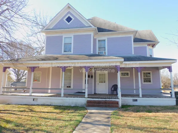 1400 Martin Luther King Jr Dr Unit A, Greensboro, NC 27406