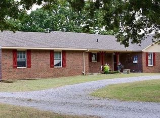 1694 Gene Autry Rd, Ardmore, OK 73401