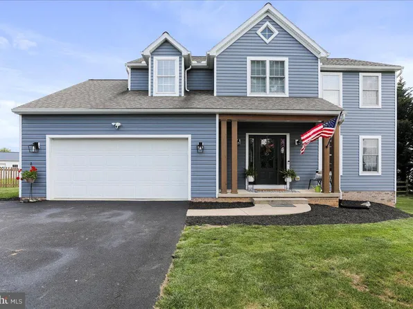 17717 Jennifer Ln, Hagerstown, MD 21740