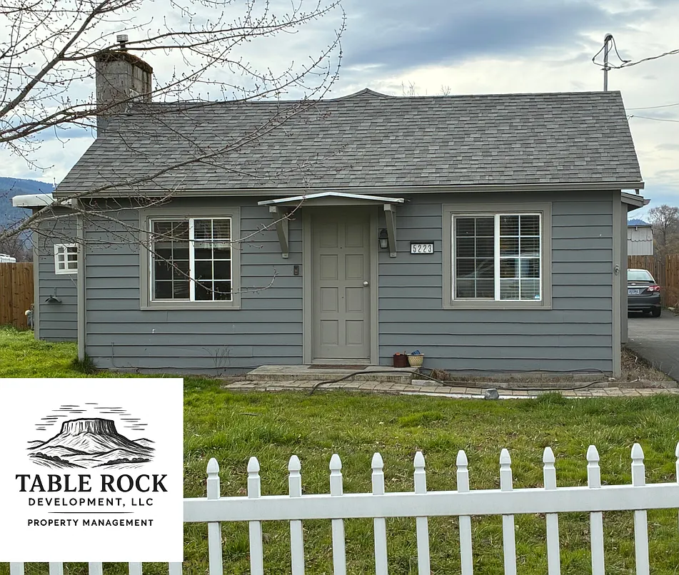Charming 2 Bed / 1 Bath Home with Garage & Fenced Yard — Photo 1