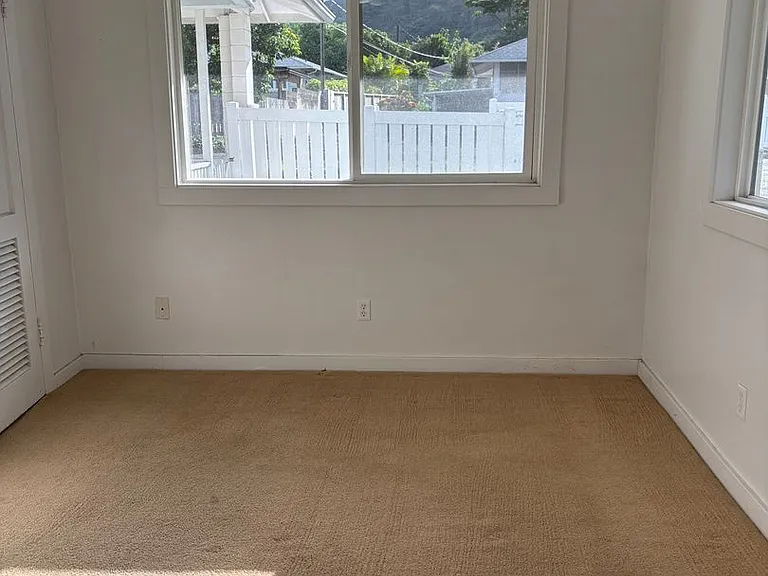 317 Kapulei St — Photo 4