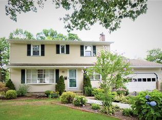 57 Wilelen Rd, Rochester, NY 14624
