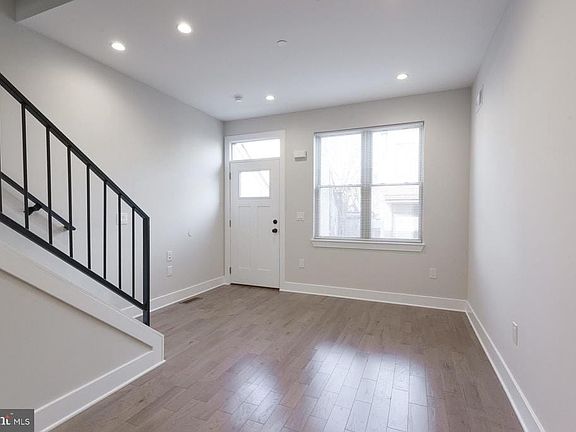 5th image of 5126 Malcolm St