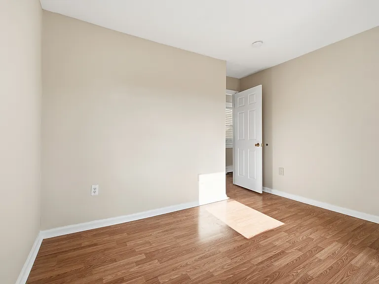 77 Swartswood Rd #B — Photo 11