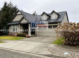 12733 Swallowtail Pl, Oregon City, OR 97045