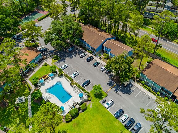 Aerial photo of pool and parking lot