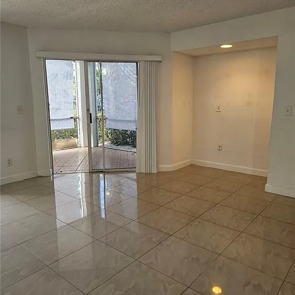 108 Santa Clara Dr #4 — Photo 16