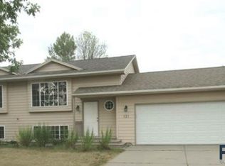101 E Thad St, Brandon, SD 57005