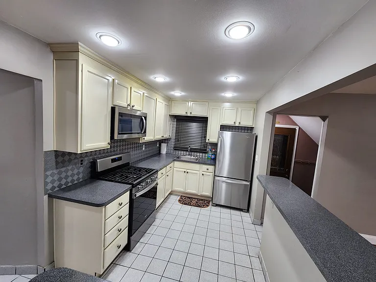 13 Delmar Rd #1 — Photo 11