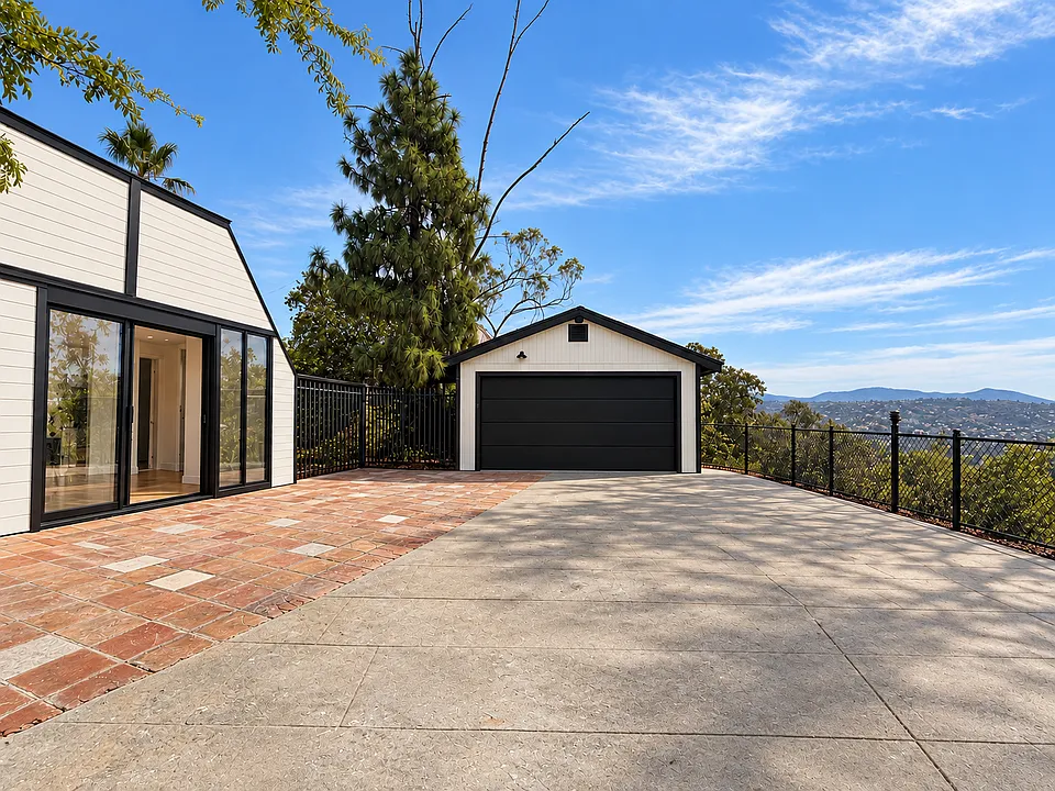 2415 Lookout Mountain Rd