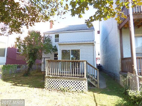 4th image of 605 W Franklin St