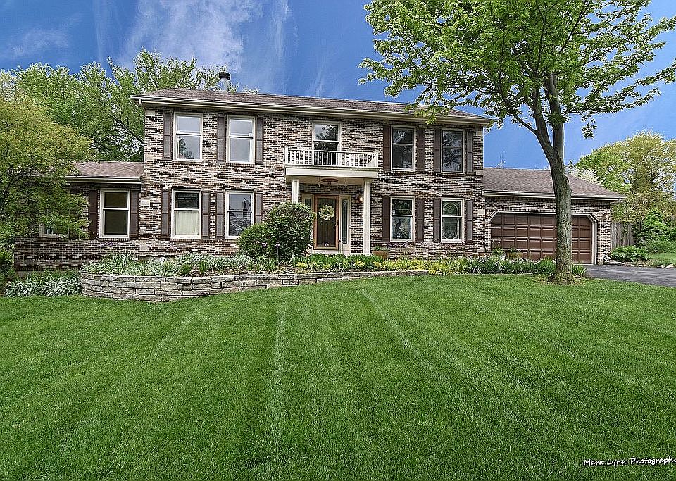 1st image of 921 Wildwood Ct