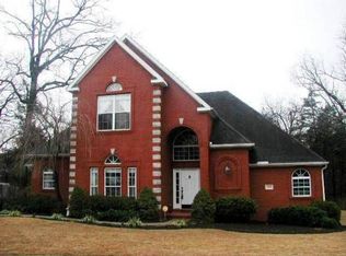 3021 E Summershade Dr, Fayetteville, AR 72703