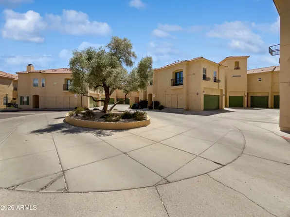 5015 E CHEYENNE Drive #14, Phoenix, AZ 85044