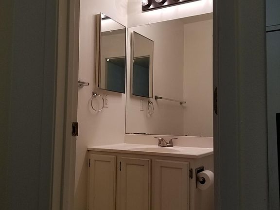 4th image of 1250 S Monaco Pkwy APT 10