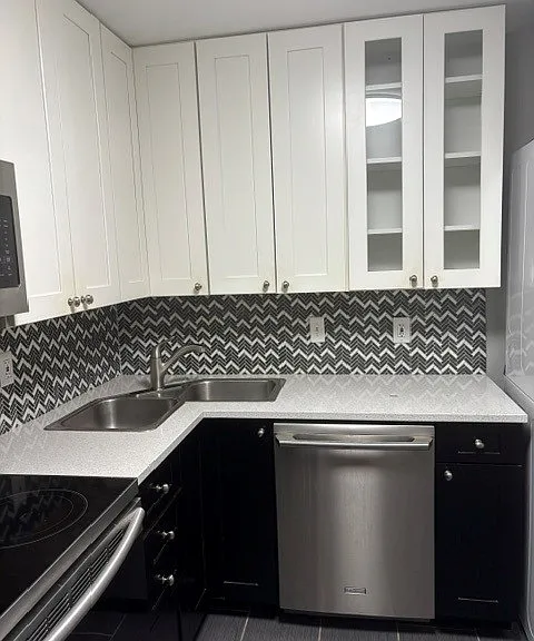 1515 E Swan Cir — Photo 8