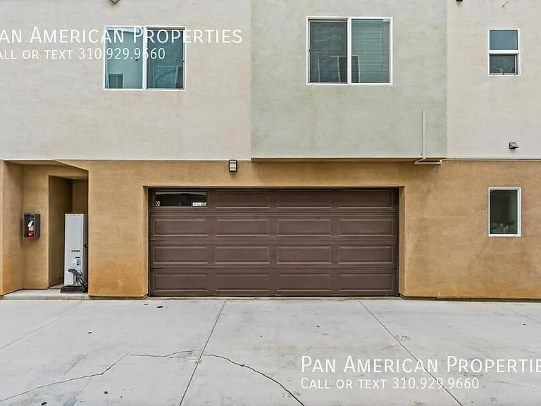 1031 S Montebello Blvd #A — Photo 23