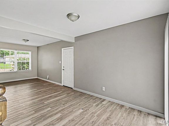 5th image of 6706 Vineland Dr