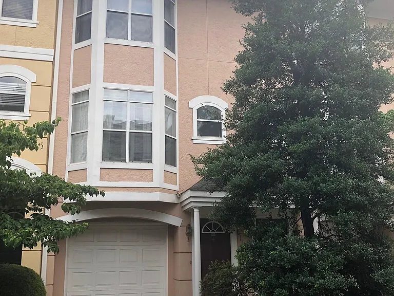 375 Highland Ave NE #1008 — Photo 1