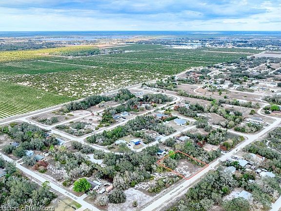 4th image of 2100 W Royalton Rd