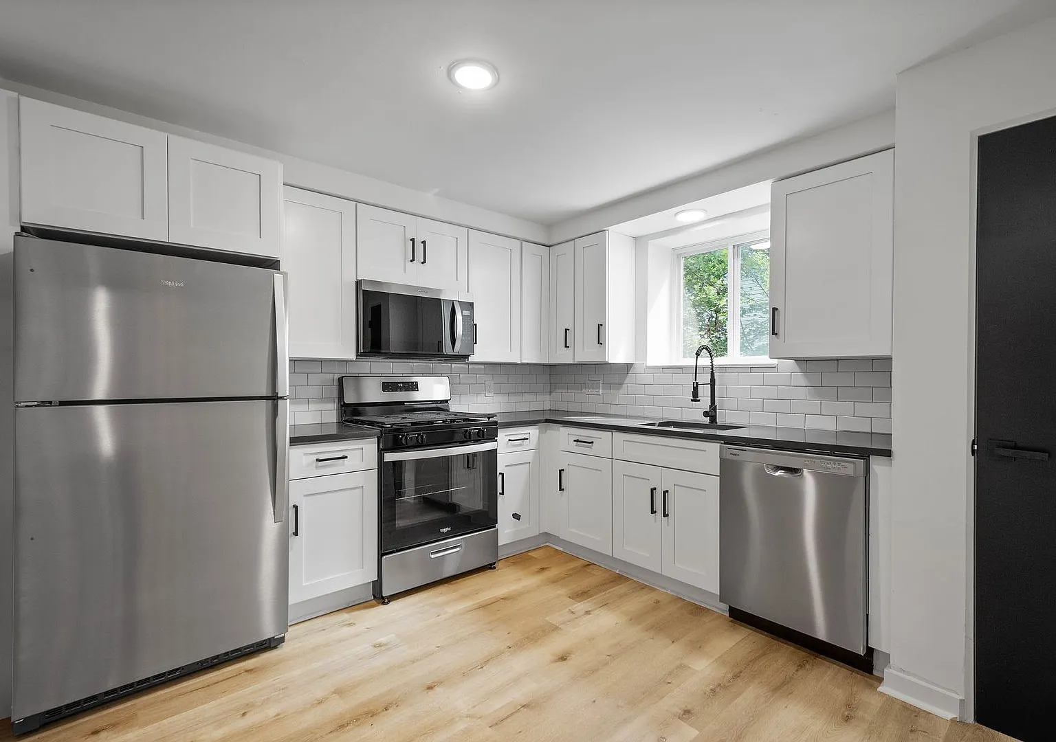 Available Late September! Updated 2-Bedroom In Crafton! — Photo 2