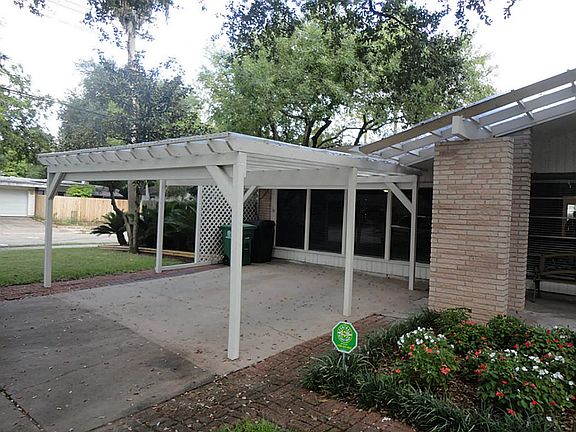 Plenty of room for covered parking.