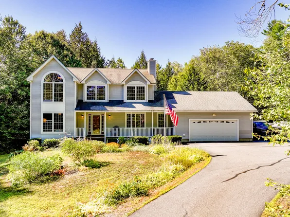 290 Castle Island Road, Belgrade, ME 04917