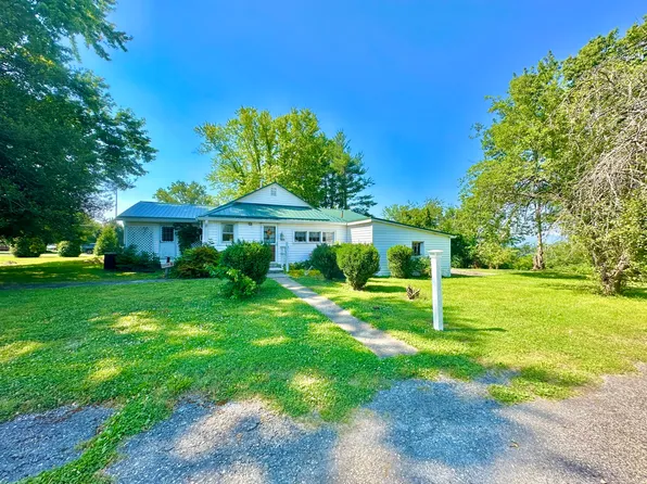 1613 Jefferson Ave, Clifton Forge, VA 24422