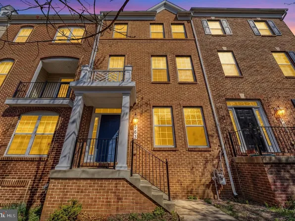 563 Pelican Ave, Gaithersburg, MD 20877