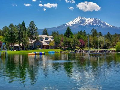 15733 Juniper Peak Rd, Weed, CA, 96094