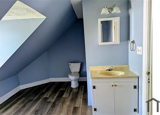 430 Cohannet St #3 — Photo 4
