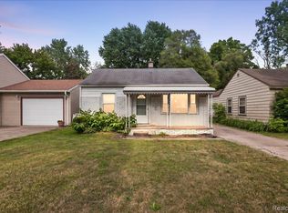 21212 Rensselaer St, Farmington Hills, MI 48336