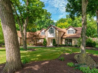 3757 Surrey Hill Pl, Columbus, OH