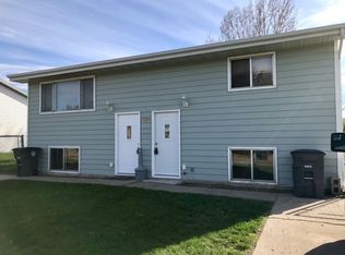 506 Parkway Dr UNITS A & B, Burlington, ND 58722