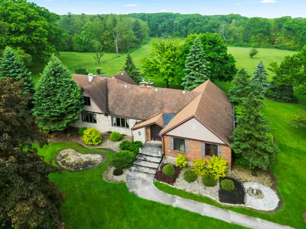 13628 Wicker Ave, Cedar Lake, IN 46303